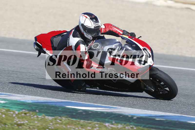 /Archiv-2024/02 29.01.-02.02.2024 Moto Center Thun Jerez/Gruppe gruen-green/40